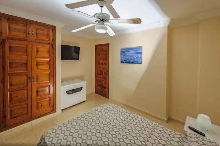 Apartment In Playa De Las Americas 1 חדר תמונה