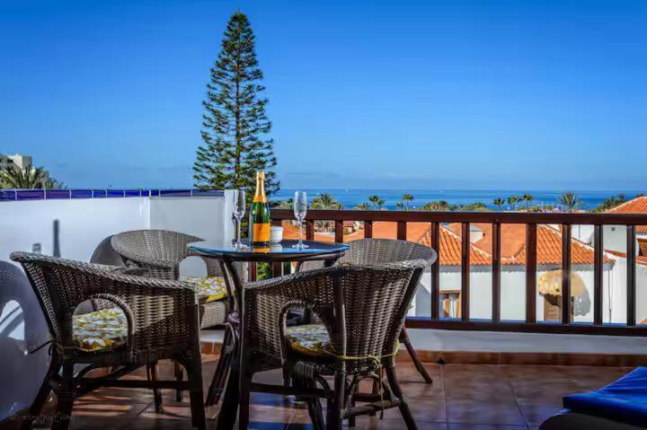 Apartment In Playa De Las Americas 1 מראה חיצוני תמונה